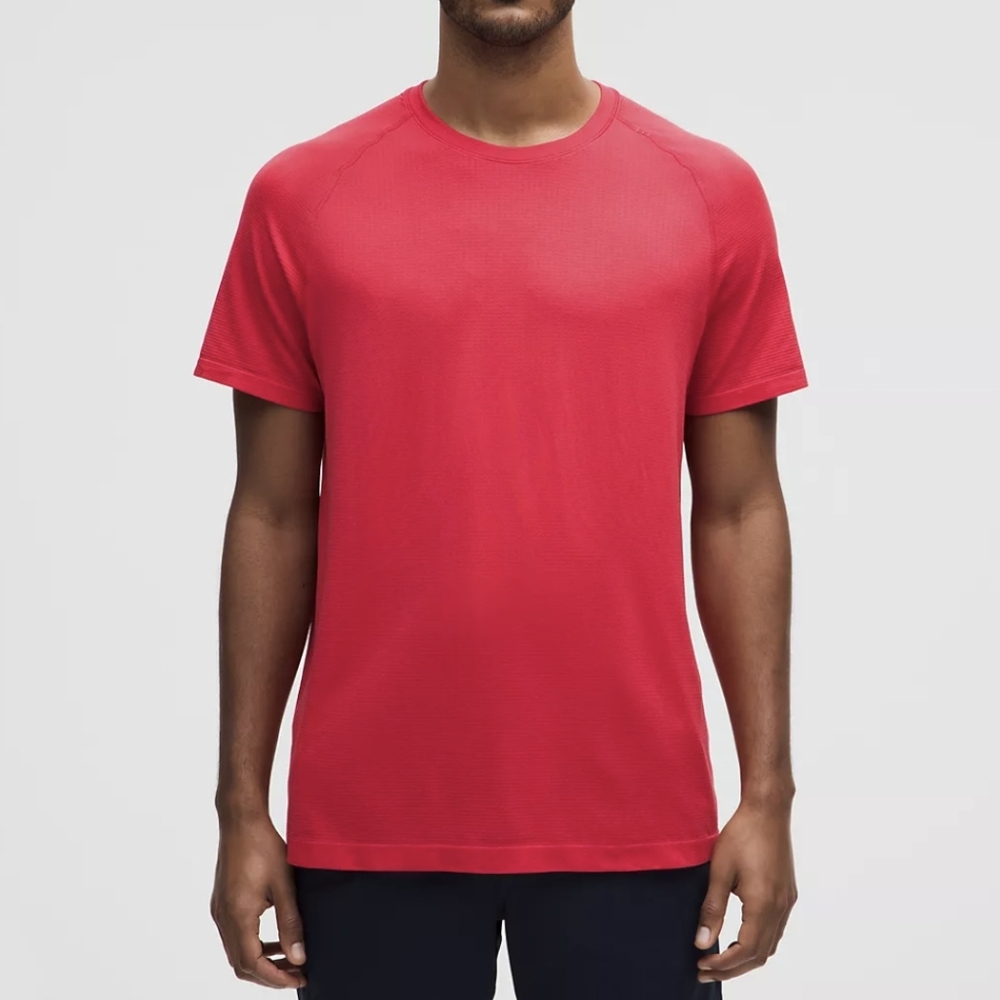 Lululemon Men's Metal Vent Tech Short Sleeve Shirt